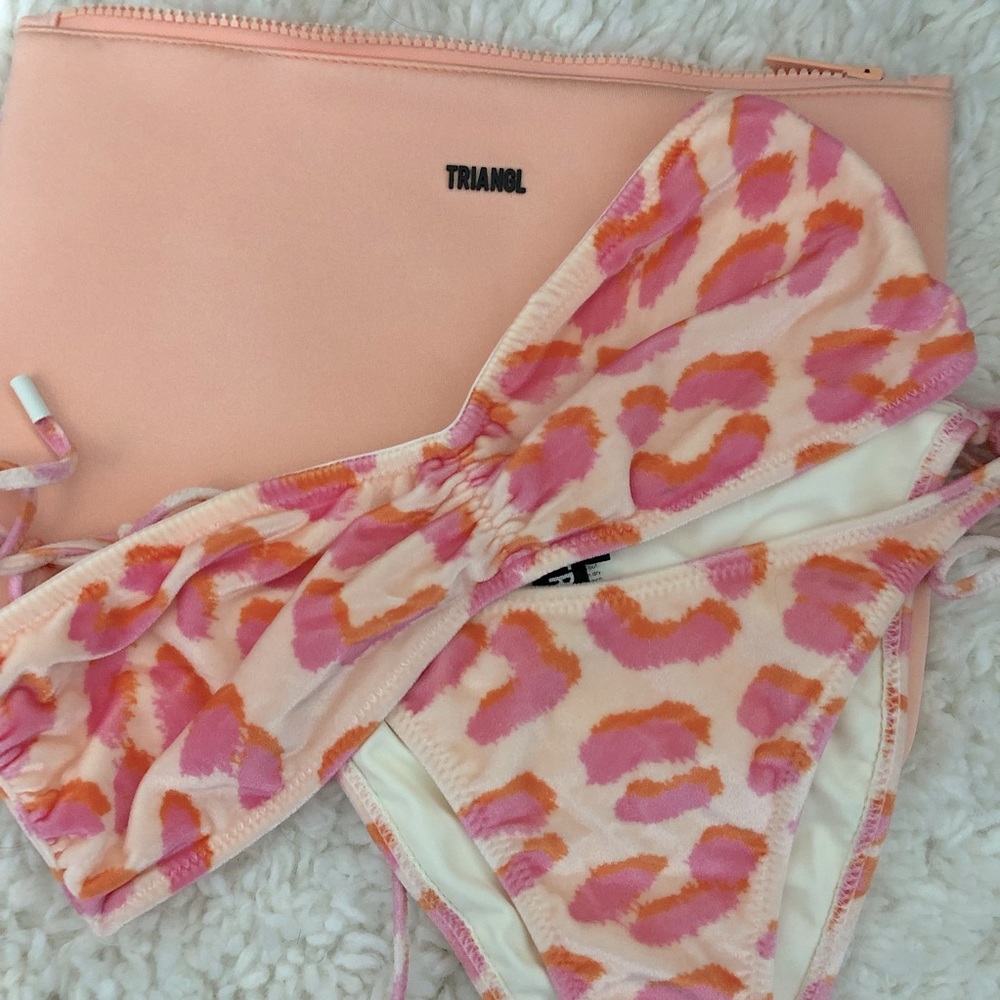 Triangl velvet bikini set, with bag!